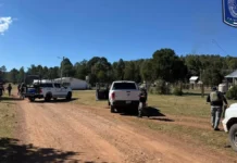 Dos vehículos calcinados y desalojo de escuelas, saldo del patrullaje tras enfrentamientos en Madera