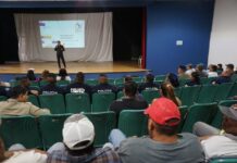 Pone en marcha Fito Gardea intensivo programa de profesionalización en Saucillo; imparten taller de “Trato Digno”