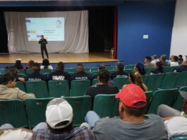 Pone en marcha Fito Gardea intensivo programa de profesionalización en Saucillo; imparten taller de “Trato Digno”